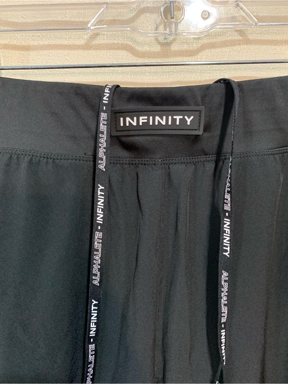 Alphalete Black Men's Performance Joggers with Zippered Pockets a2/73 - Picture 2 of 6